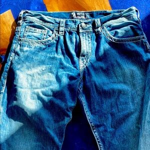 Silver Jeans, 36”x30”Gordie